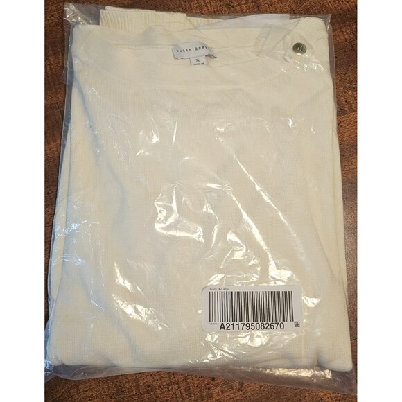 Susan Graver Women's Ivory Long Sleeve Boatneck W/Gold Buttons Size XL NEW - Picture 2 of 11
